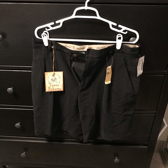 Men's Tommy Bahama Shorts - Picture 1 of 4